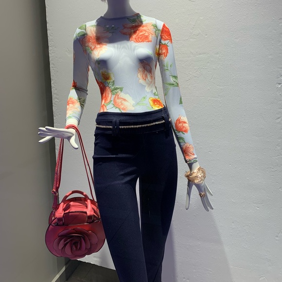 Sheer flora mesh long sleeved bodysuit - Picture 8 of 9